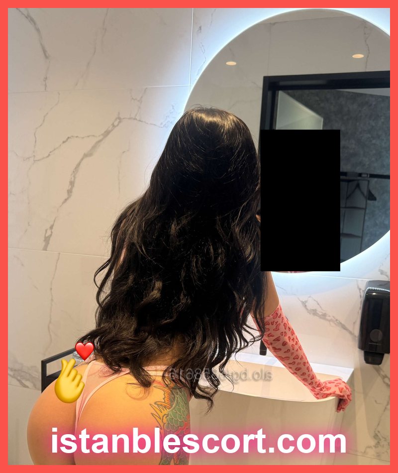 Dilara, 32 — Adil vitrin kartı